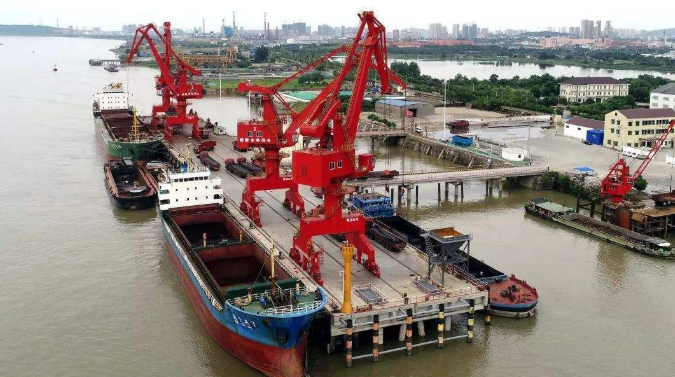 六盘水概述露天料场港口封闭问题的实行方法
